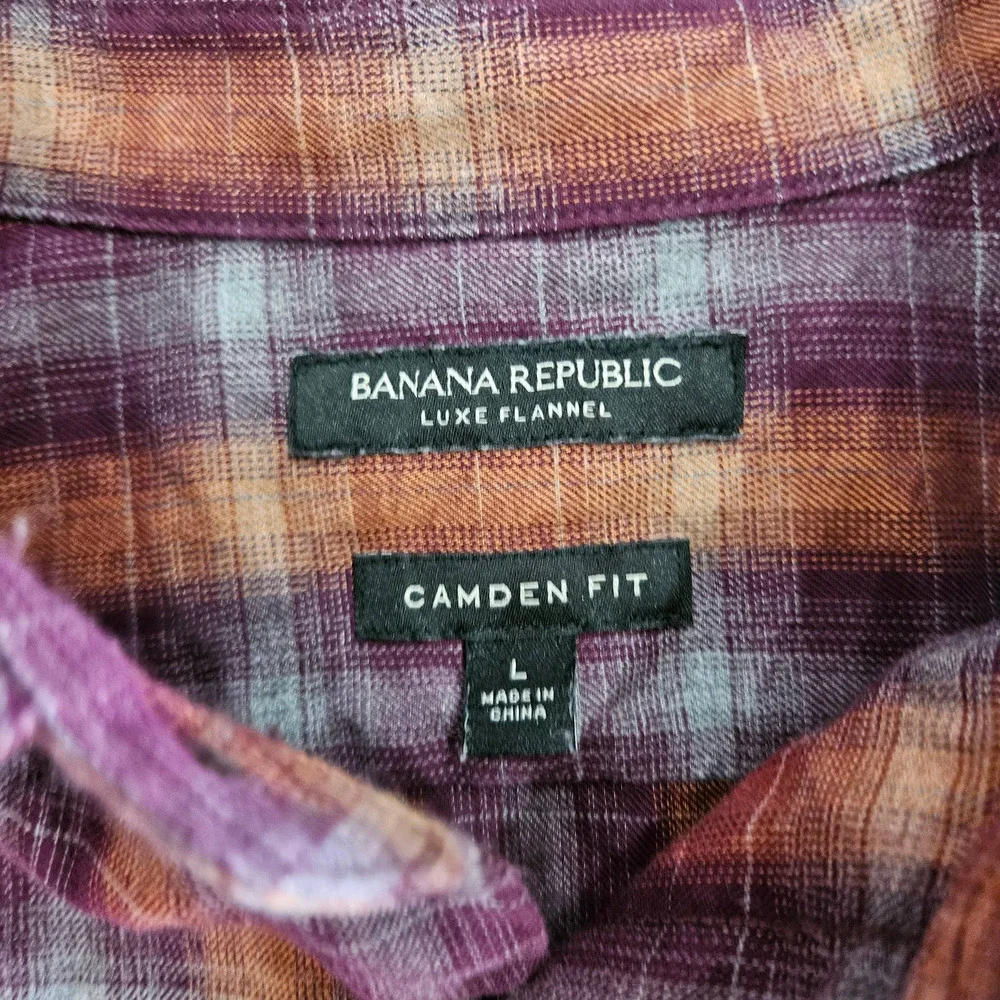Banana Republic Luxe Flannel Camden Fit Plaid Button Up Long Sleeve Top.‎ Size L